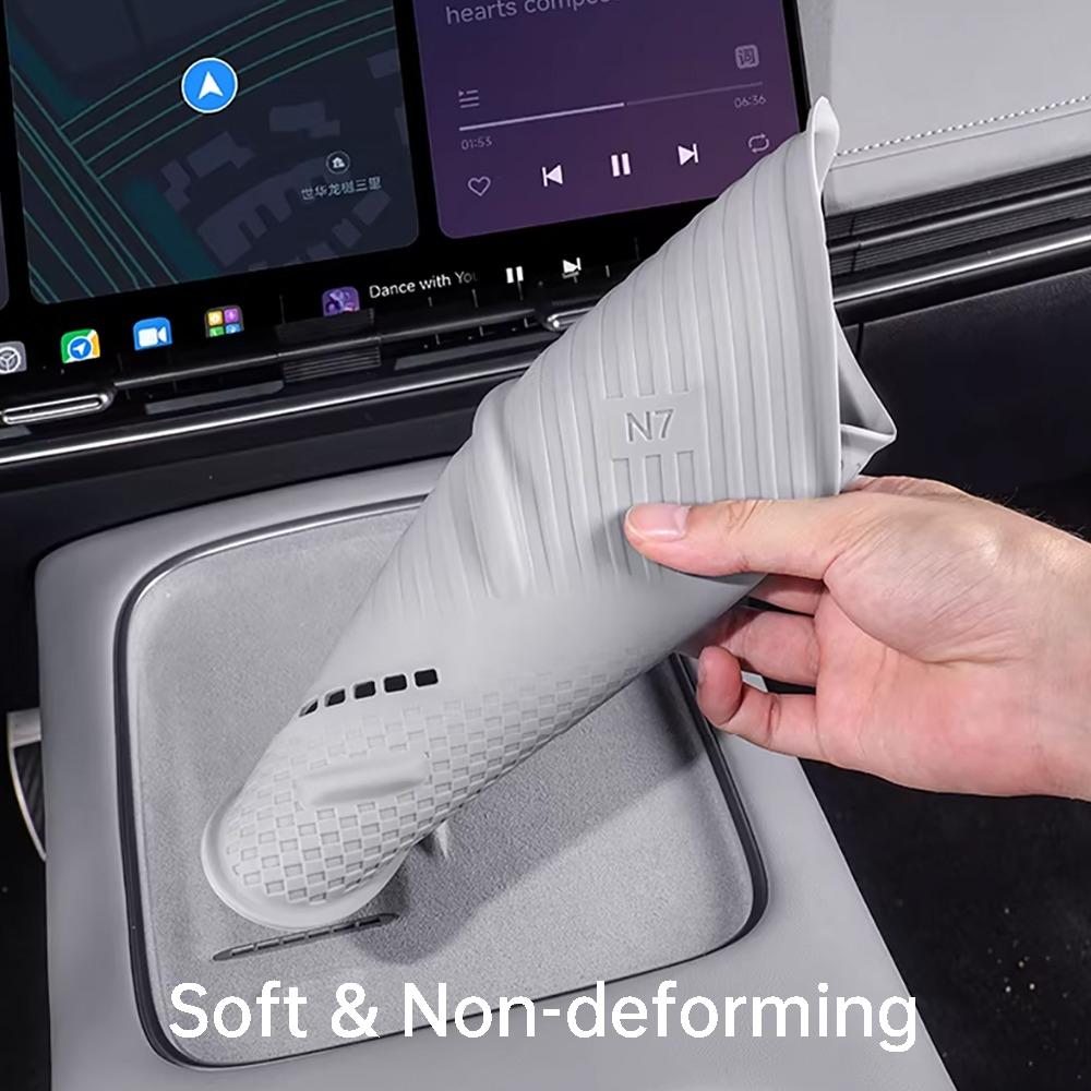 For Nissan N7 Primera Car Wireless Charging Panel Silicone Mat Dustproof Non Slip Interior Decoration Modification Accessories