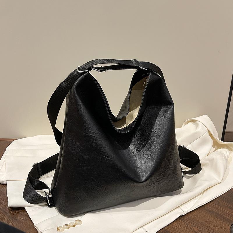 Косая сумка через плечо студенческая ретро 2025 новая женская сумка большая вместимость сумка модный рюкзак сумка-тоут