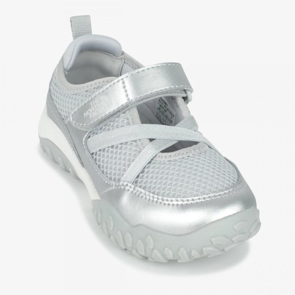 The North Face Kids Mary Jane Silver Ns94s86v