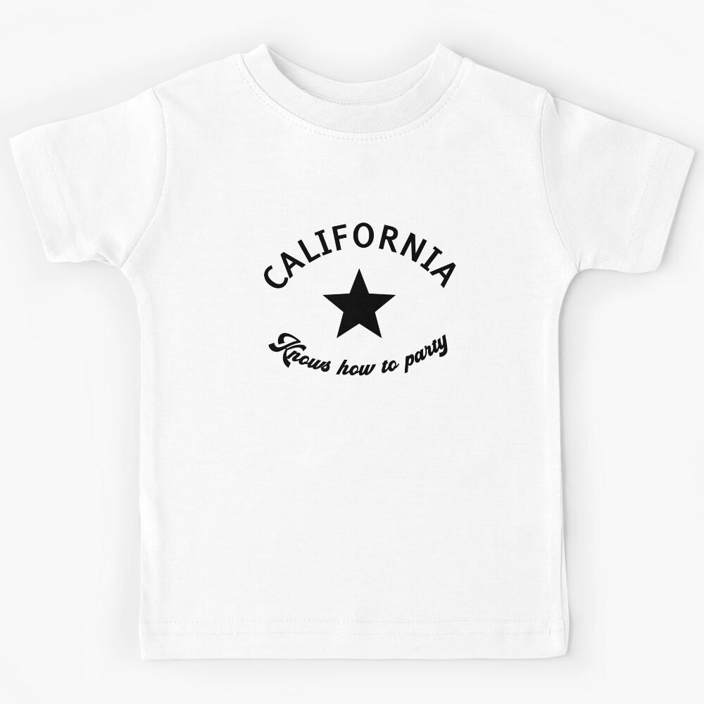 CALIFORNIA KNOWS HOW TO PARTY - Black Font Type Kids T-Shirt 150