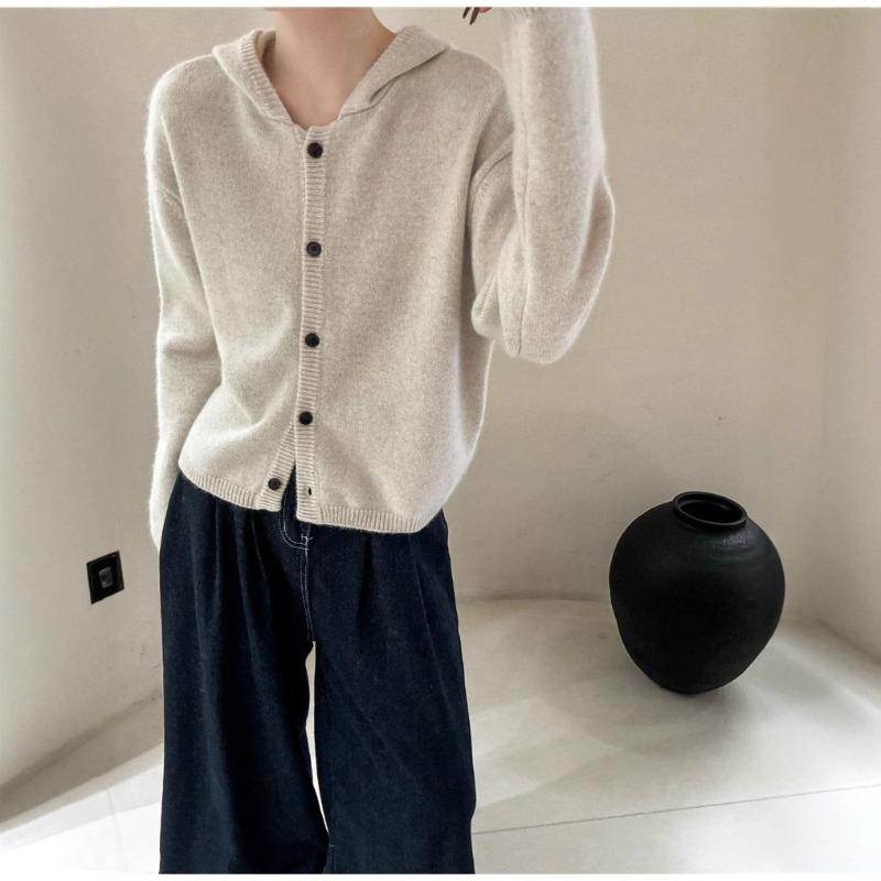 Retro autumn and winter new casual hooded knitted cardigan for women loose soft waxy thin sweater jacket for women