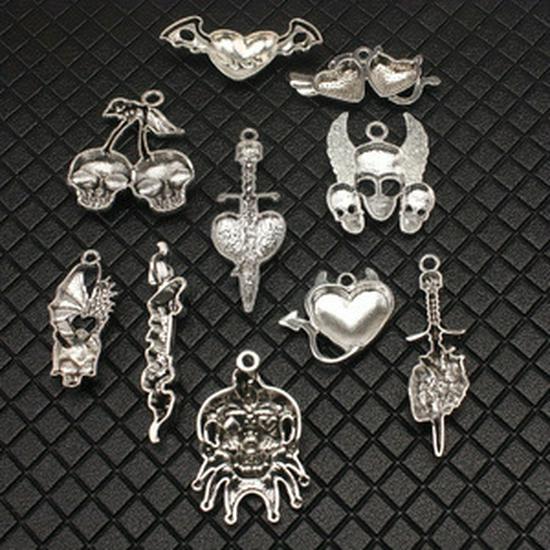 Elf Skull Alloy Pendant: Cross Punk Style Halloween Charm Jewelry Accessory