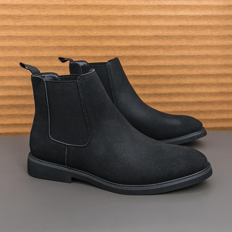 

Autumn Hot Selling Men Comfortable Frosted Leather Pointed Chelsea Boots Brand Breathable Sleeve Foot Casual Short Boots 46 чёрный