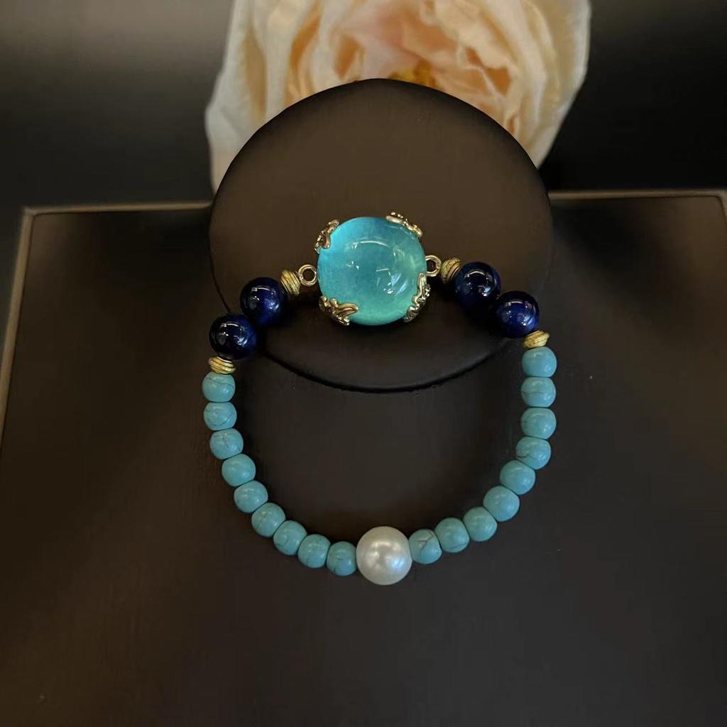 European and American Retro Court Style Natural Turquoise Necklace Bracelet Stud Earrings Niche High-end Versatile Round Glazed Suit