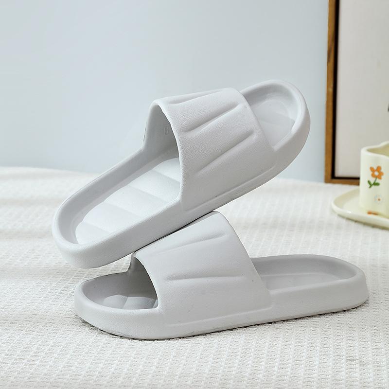 Slippers women's new indoor home home home non-slip massage bathroom bath sandals men's summer