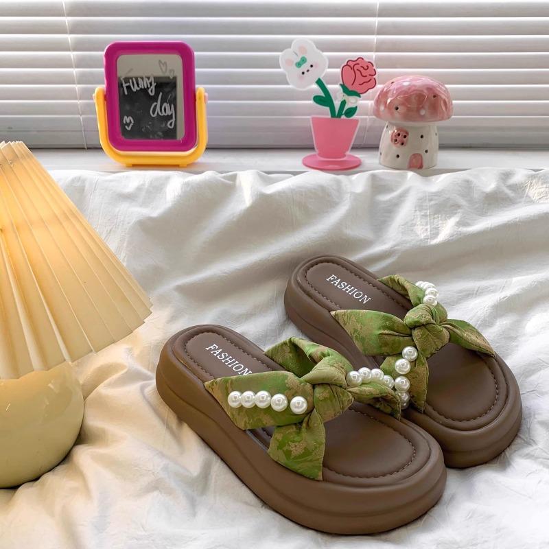 thick-soled pearl slippers women's summer outer wear new versatile skirt lazy one pedal sandals