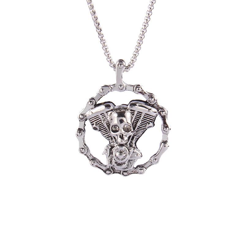 European and American Gothic Windmill Chain Skull Necklace Men's Motorcycle Cool Accessories Exaggerated Jewelry