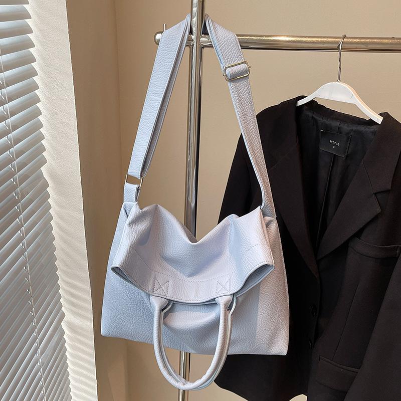 

Korean popular casual high-end soft leather lychee pattern portable tote bag women s fashion versatile simple style messenger bag