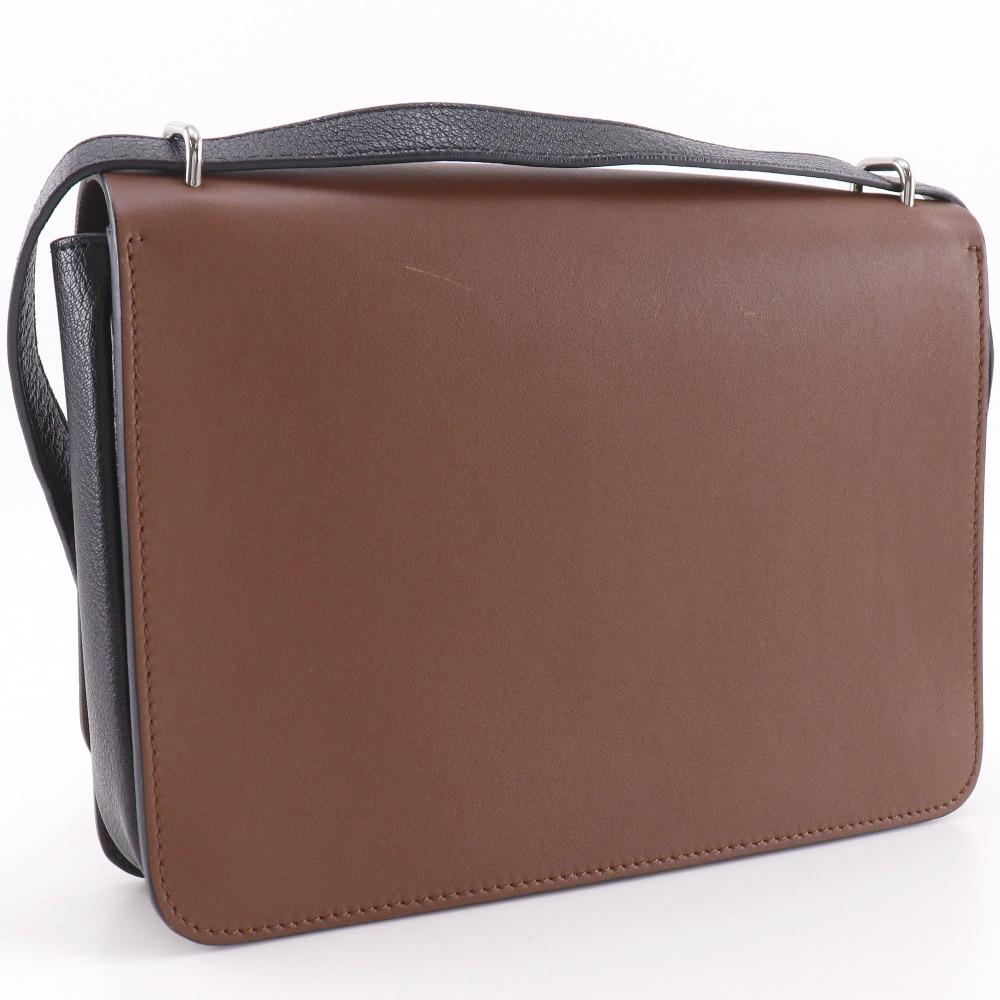 Burberry D-Ring Umhängetasche Farbe Braun / Schwarz Kalbsleder Damen Gebraucht