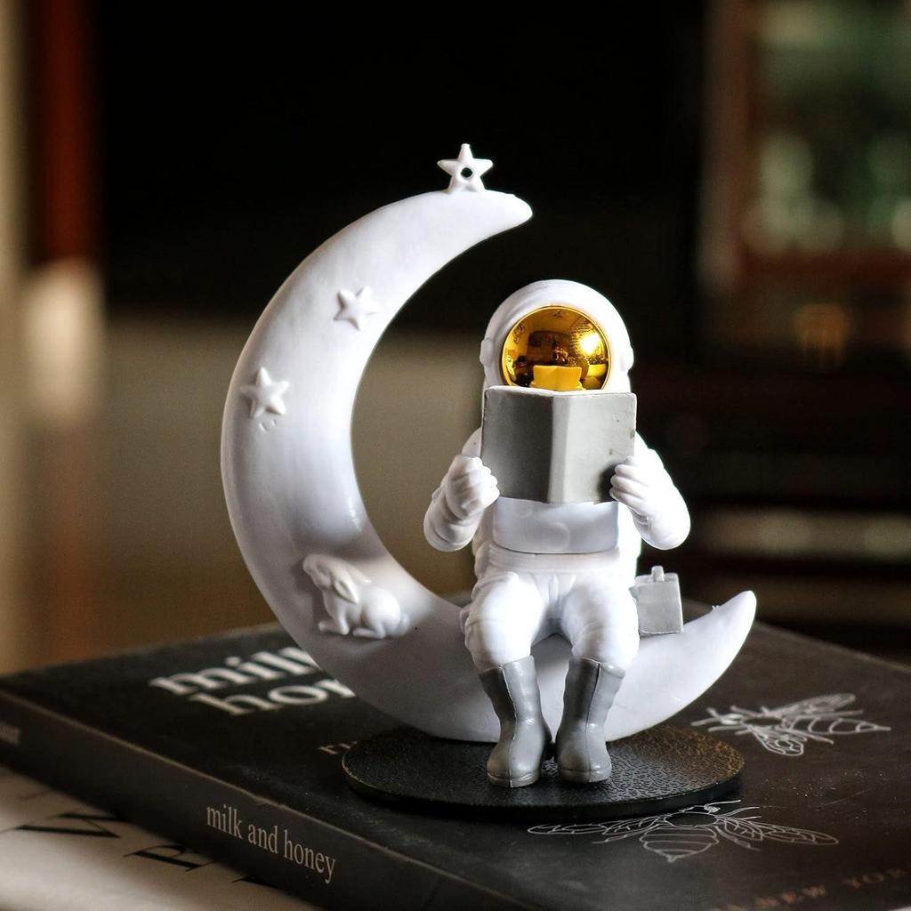 Niedliche Astronautenfigur aus dem Weltraum Actionfigur Spielzeug Statue für Ausstellungsstück Heim Wohnzimmer Dekor Büro Schreibtischdekoration Armaturenbrett