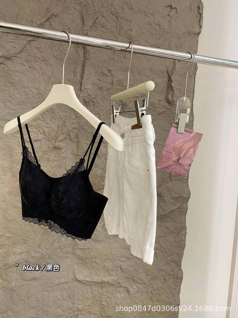 French Lace Underwear Women's Small Breasts Gather and Show Big Sexy Pure Desire Wind Collection Breast Anti-sagging No Steel Ring Text