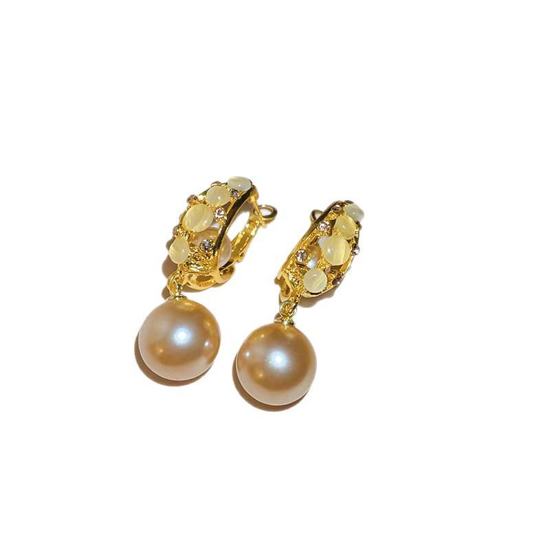 Light luxury high-end champagne pearl zircon earrings women's fashion versatile design sense personalized wedding trend earrings