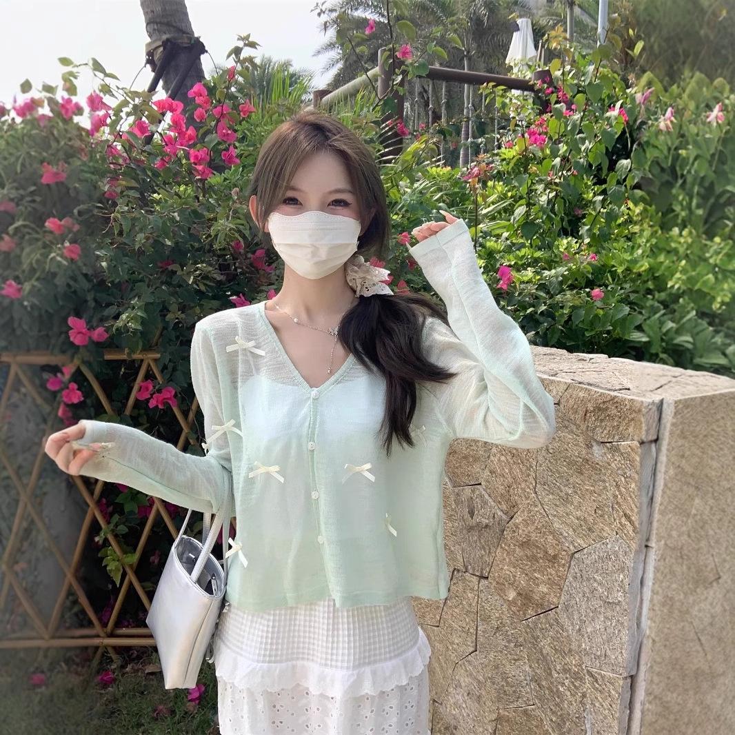 

Ice Silk Sun Protection Bow Knit Cardigan for Women: Spring-Autumn Lightweight Jacket One Size [Recommended for up to 125 lbs]