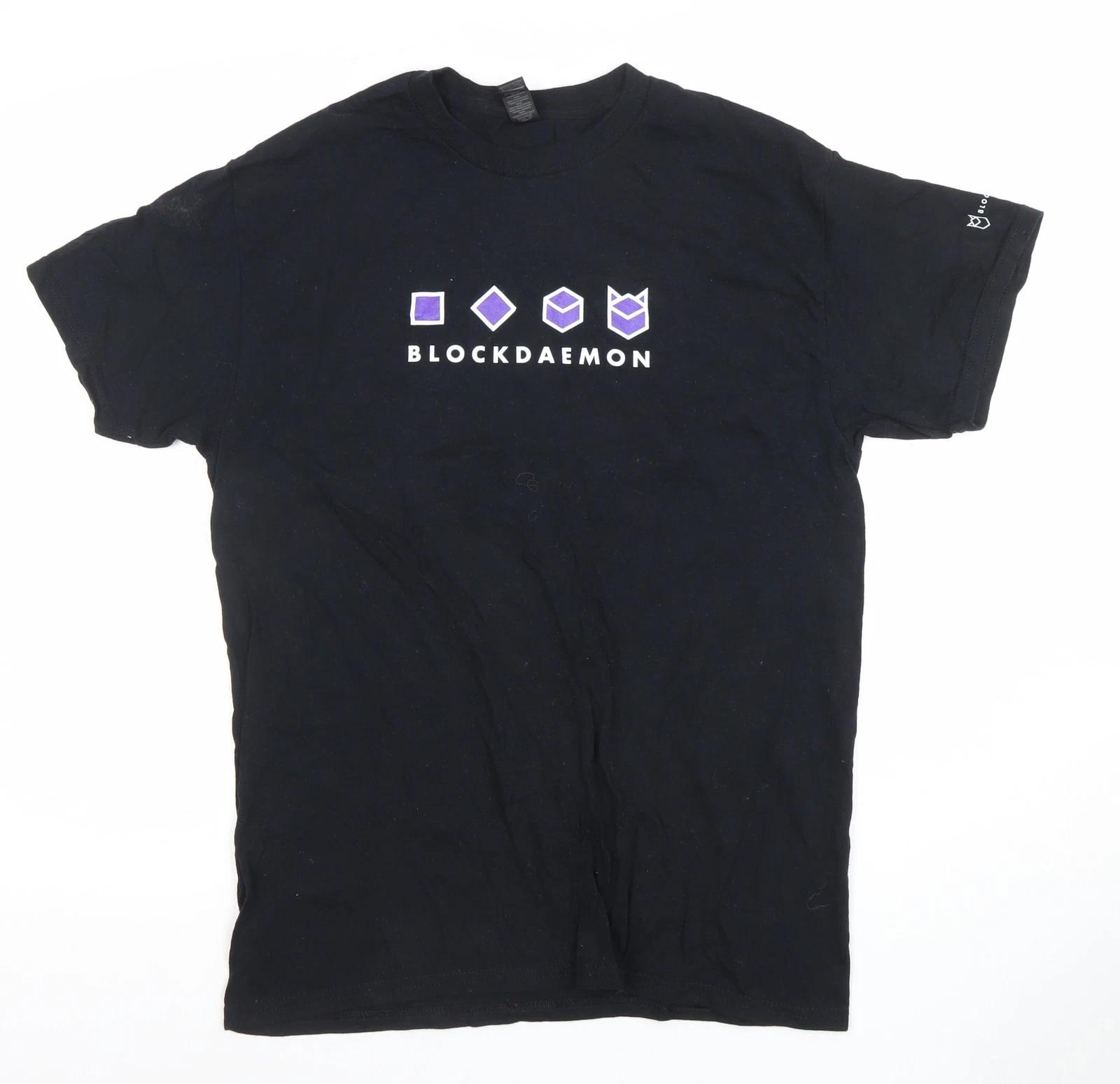 Gildan Men’s Black Blockdaemon Graphic Cotton T-Shirt M Regular Fit M