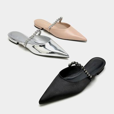 Mode neue Designer spitze Zehen Spiegel Silber Leder Hausschuhe Frauen Kristallband Sommerschuhe Outdoor Pantoletten niedriger Absatz Pantoletten Sandalen