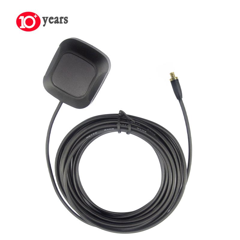 

Супутникова автомобільна навігаційна антена Beidou GPS/GNSS з високим коефіцієнтом посилення