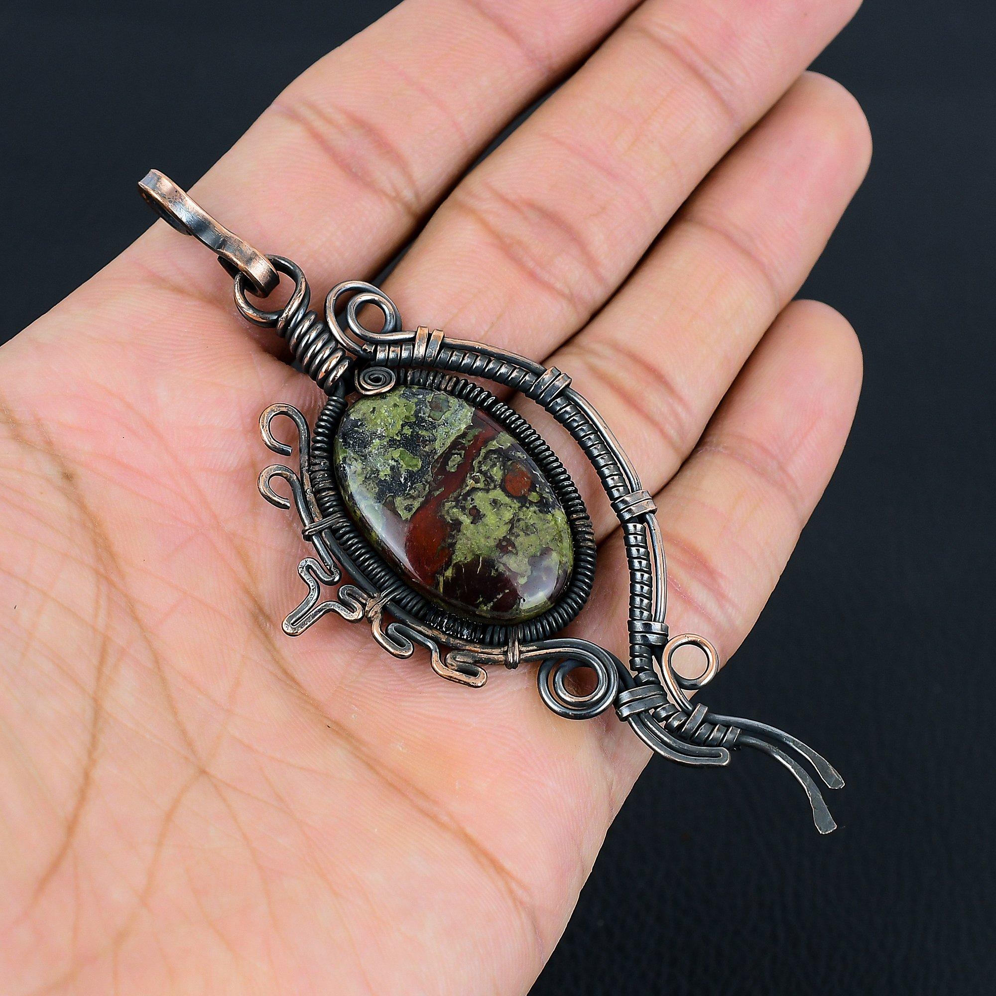 

Драгоценный камень «Драконья кровь» из яшмы ручной работы из чистой медной проволоки для женщин 4.02 Inches зелёный