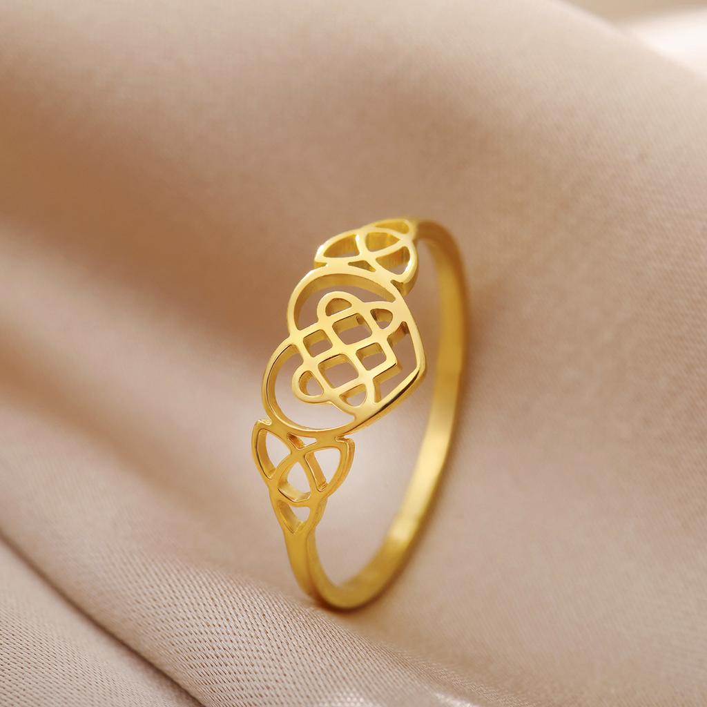 LIKGREAT Classic Hollow Love Heart Celtics Knot Rings Vintage Silver Color Wedding Party Gifts For Women Fashion Amulet Jewelry