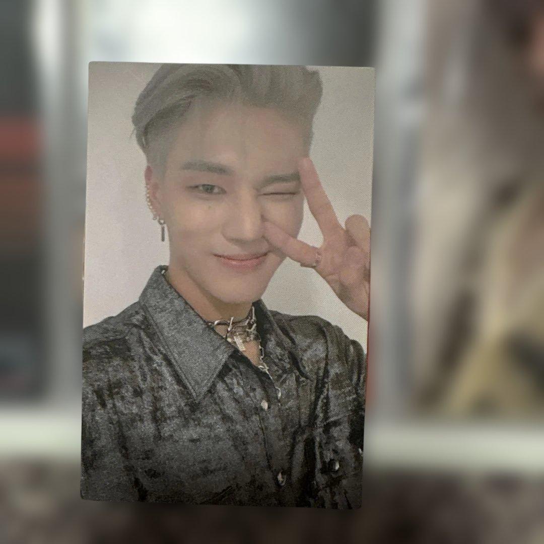 

[USED] TREASURE EP.FIN : All TO ACTION Wooyoung trading card