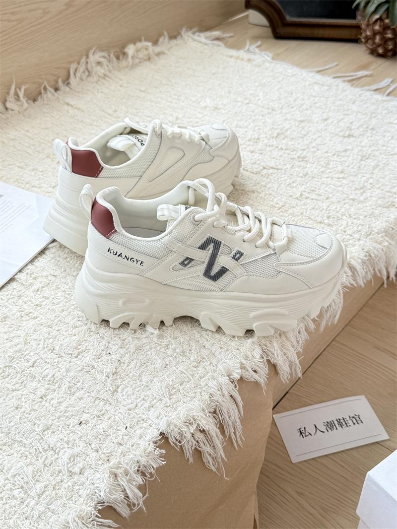 

Dad shoes women show small feet 2025 autumn new shoes thick sole height small light sports shoes casual shoes 40
