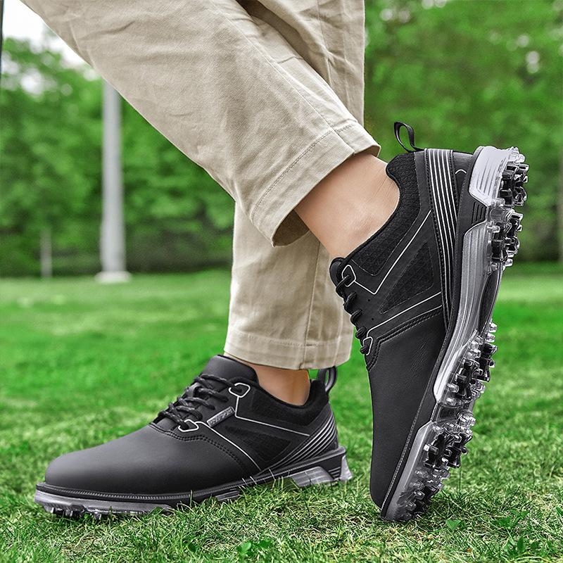 

Autumn and winter new men s golf shoes low-top casual shoes thick-soled sports men s shoes with nails outdoor men s shoes trendy shoes 47 чорний