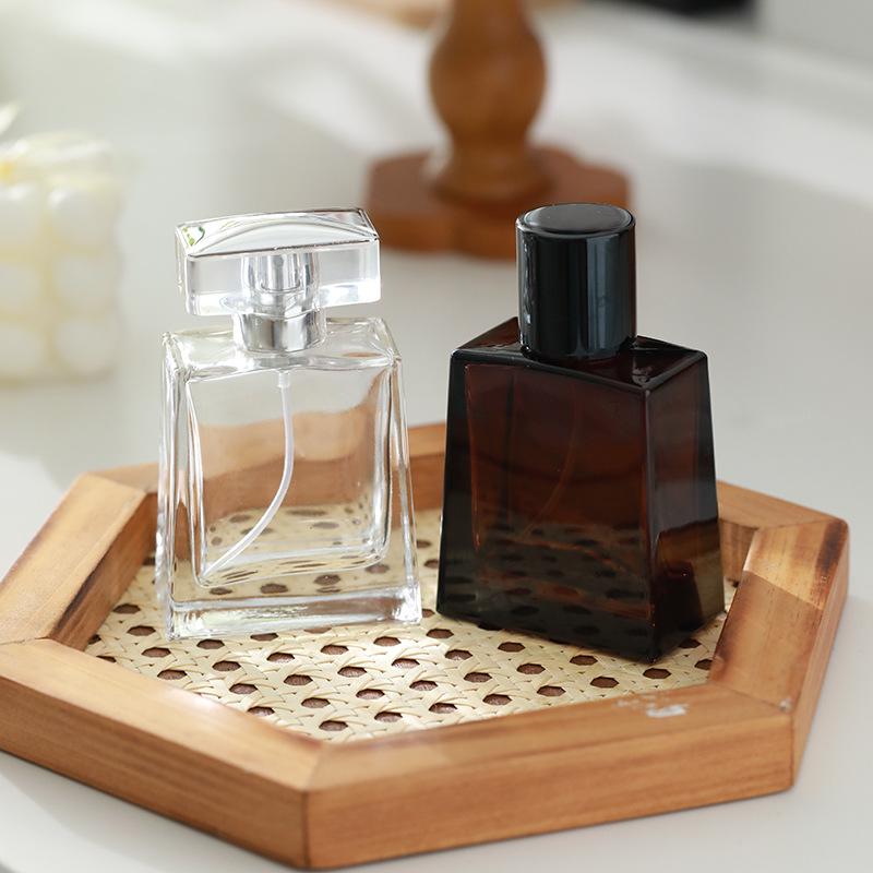 In-Stock High-End Transparent Glass Perfume Bottle: Press-Type Crystal White Spray Decanter