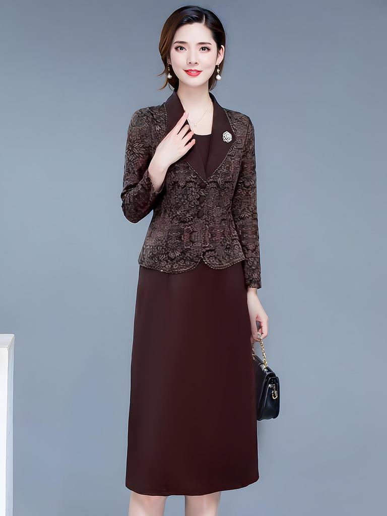 2026 Spring Slimming Temperament Dress: Mid-Length Two-Piece Style with Age-Reducing Print for Women
