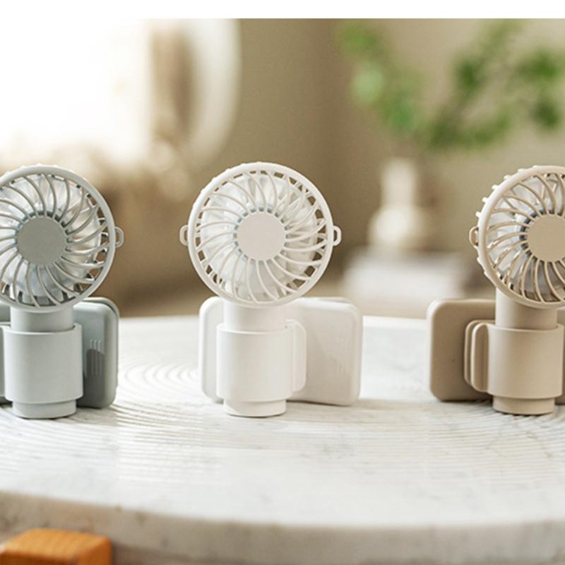 New Multifunctional Clip Fan USB C Rechargeable Portable Outdoor Handheld Mini Fan with 3 Speeds Long Battery Life