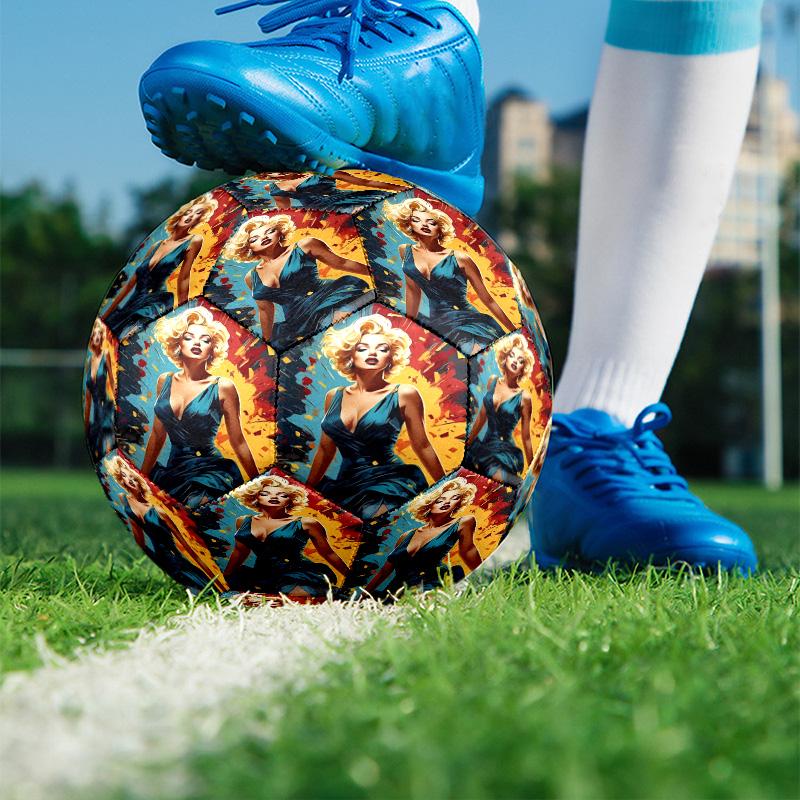 Marilyn Monroe Print Size 5 Soccer Ball, PU Wear Resistant Football for Match Training and Daily Practice, Birthday Gift for Soccer Fans