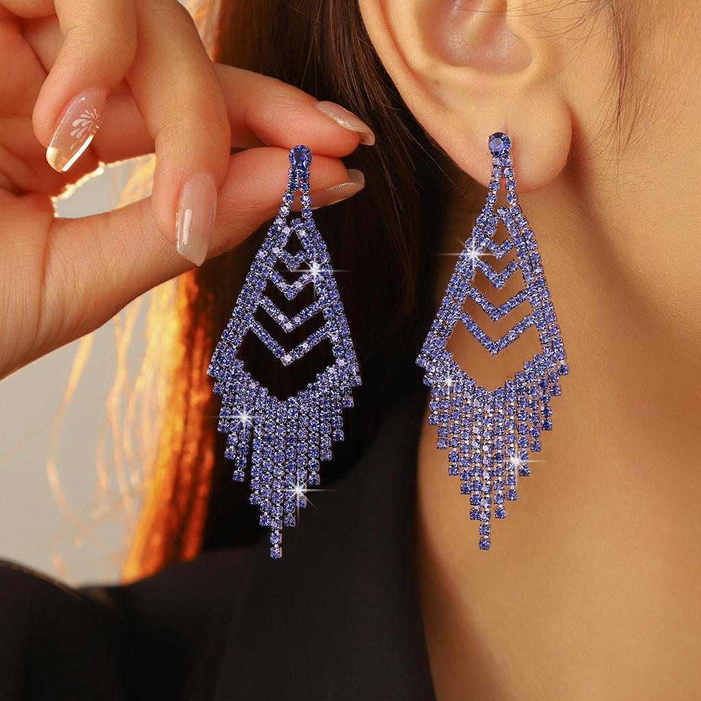Rhinestone long fringed Internet celebrity stud earrings