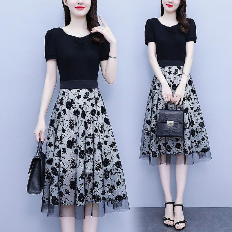 Jugendliches Fake-Zweiteiler-Kleid Damen Sommermode Französische Taille Gespleißter Mesh-Rock Bauch verbergend