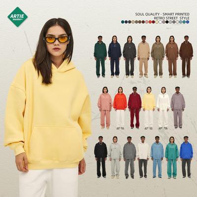 Sıcak tutan kıyafetler – Kapşonlu Kazaklar ve Svetşörtler