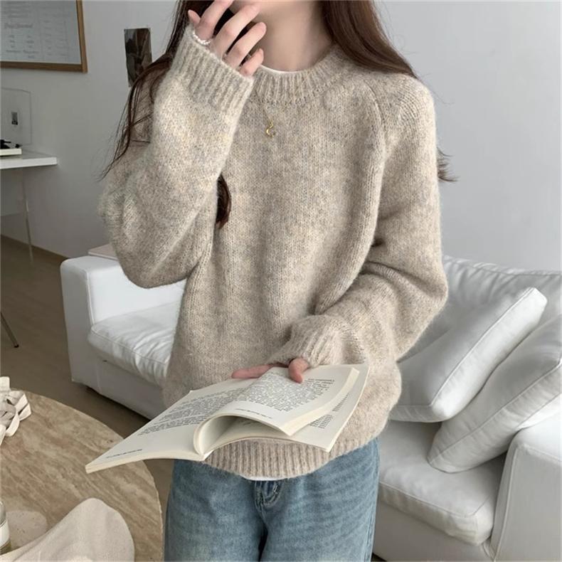 Women's Round Neck Long Sleeve Knitted Sweater Loose Fit Comfortable Autumn Winter Casual Color T-Shirt Inner Wear