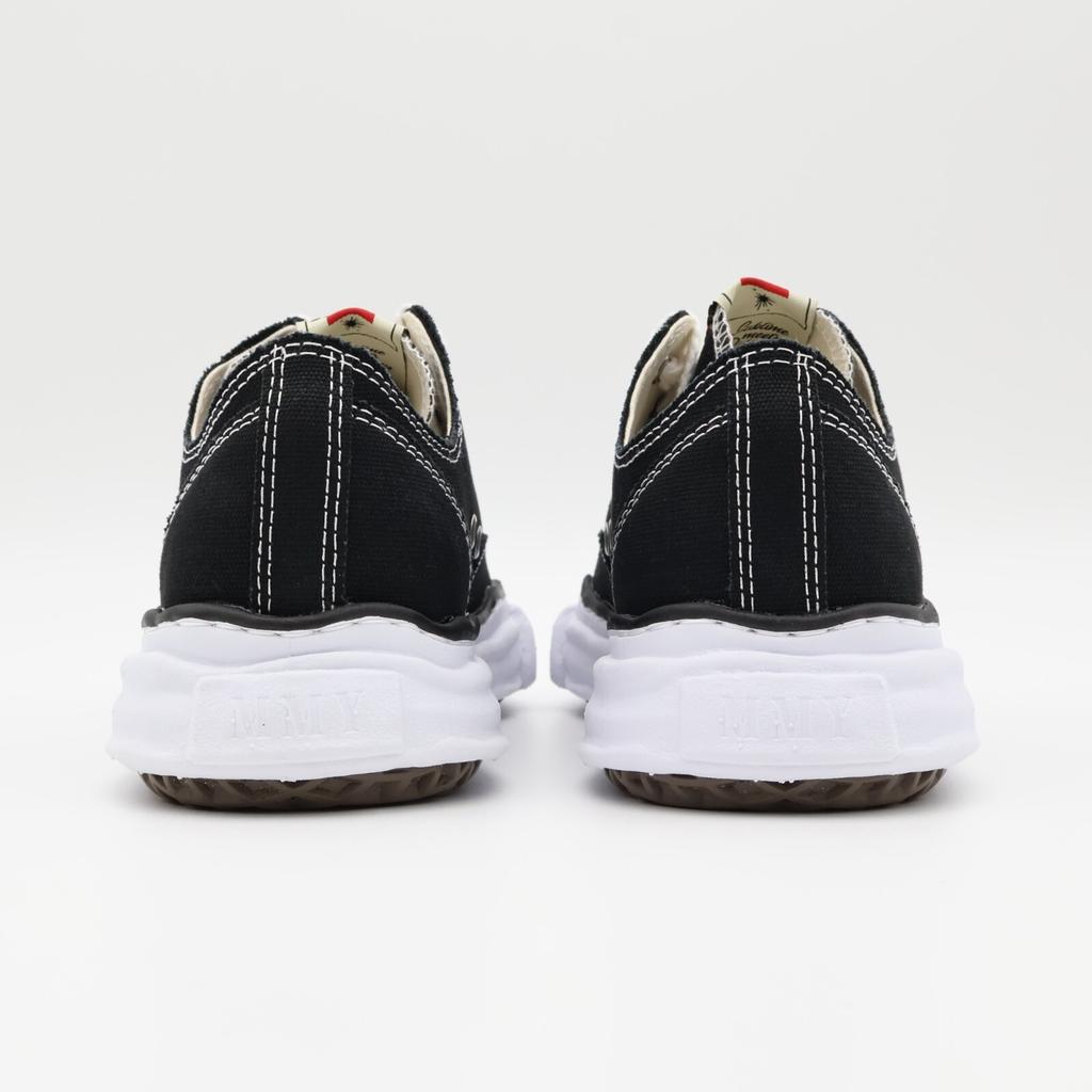 A01FW702-BLACK Maison MIHARA YASUHIRO PETERSON OG Sole Canvas Low Cut (Menas)