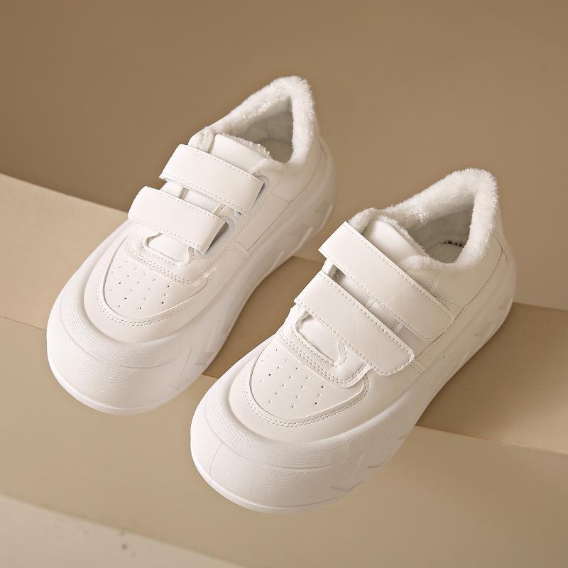 Thick baseplate shoes women's 2025 new autumn black Velcro sports women's shoes casual ugly cute big head bread shoes