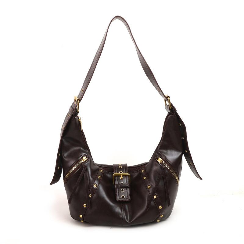 Bag women's large capacity 2025 new autumn and winter versatile rivet shoulder messenger bag fashion this year popular dumpling bag