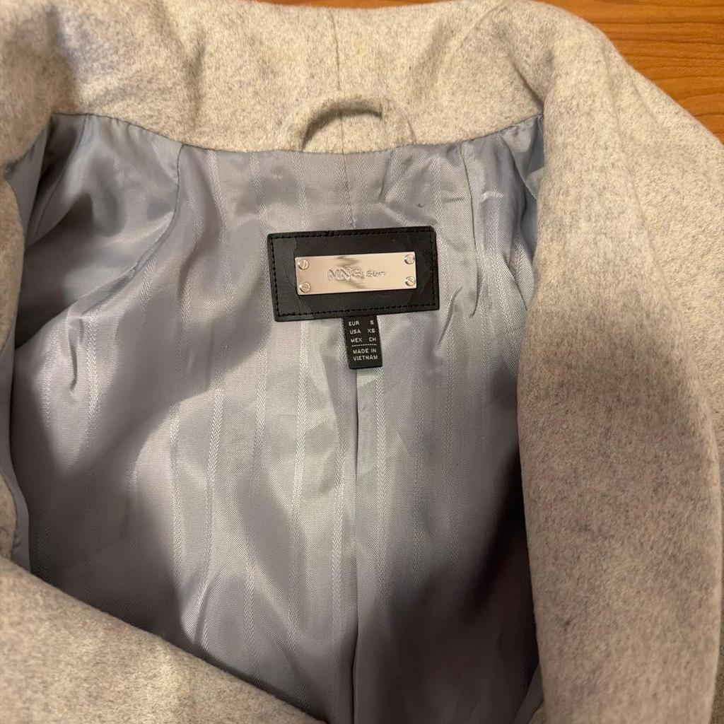 Used Long coat with belt light gray