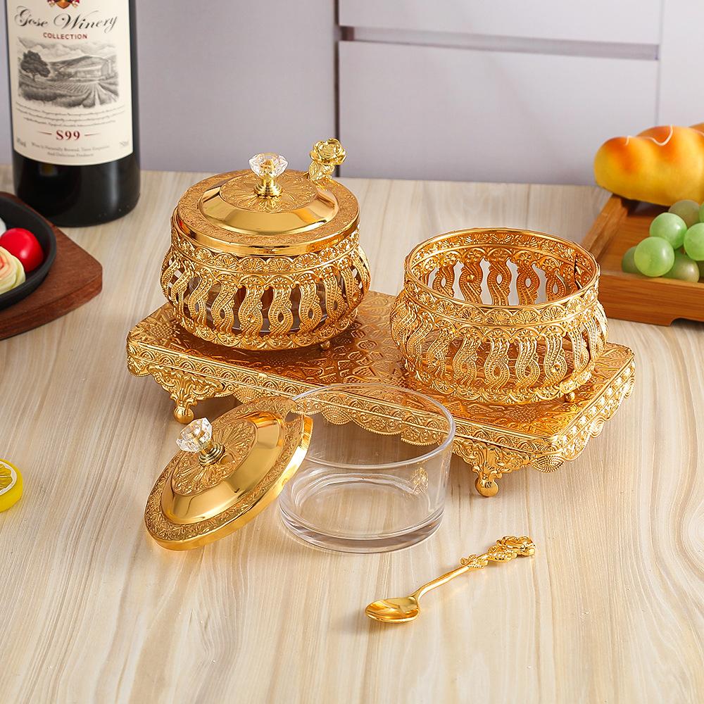 Golden Seasoning Jar Hollowed-out Metal Golden Salt Shaker Kitchen Storage Box Seasoning Box Spice Jars Set Salt Organizer