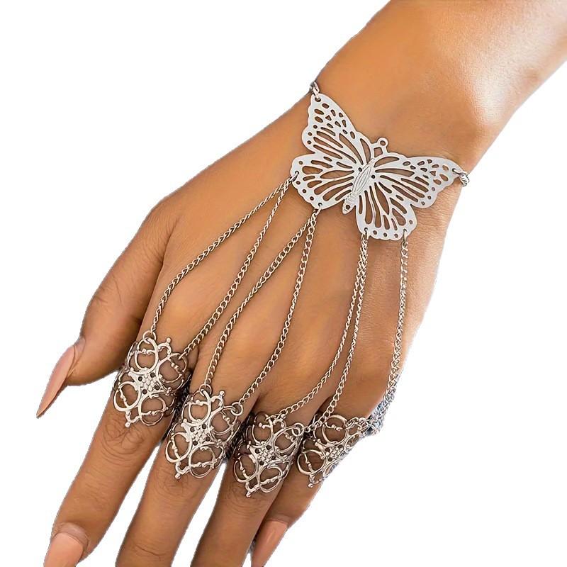 Bracelet Retro Gothic Butterfly Finger Bracelet Women's Hollow One Personalized Hand Jewelry
