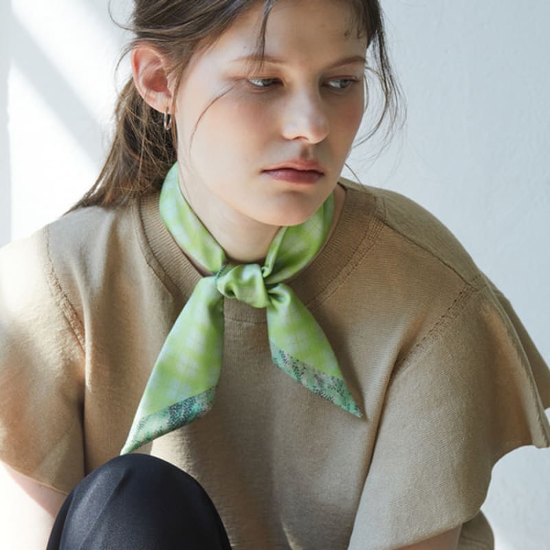 ANA MAISON The Scent of Bom Twilly Silk Scarf [PMT-1420]