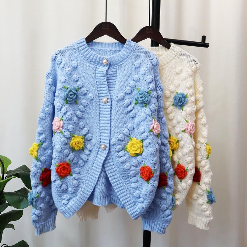 Heavy industry three-dimensional flower sweater jacket women's 2025 autumn and winter new Korean version loose design niche knitted cardigan