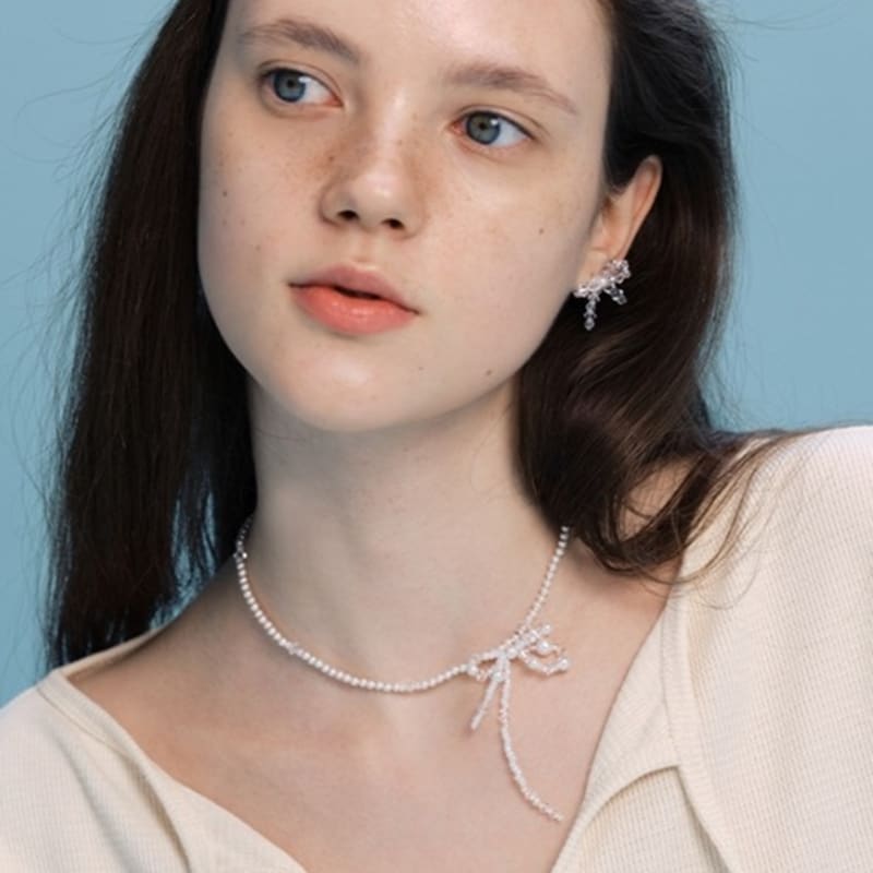 VINTAGE HOLLYWOOD White Blossom Ribbon Necklace_VH2412NE008M