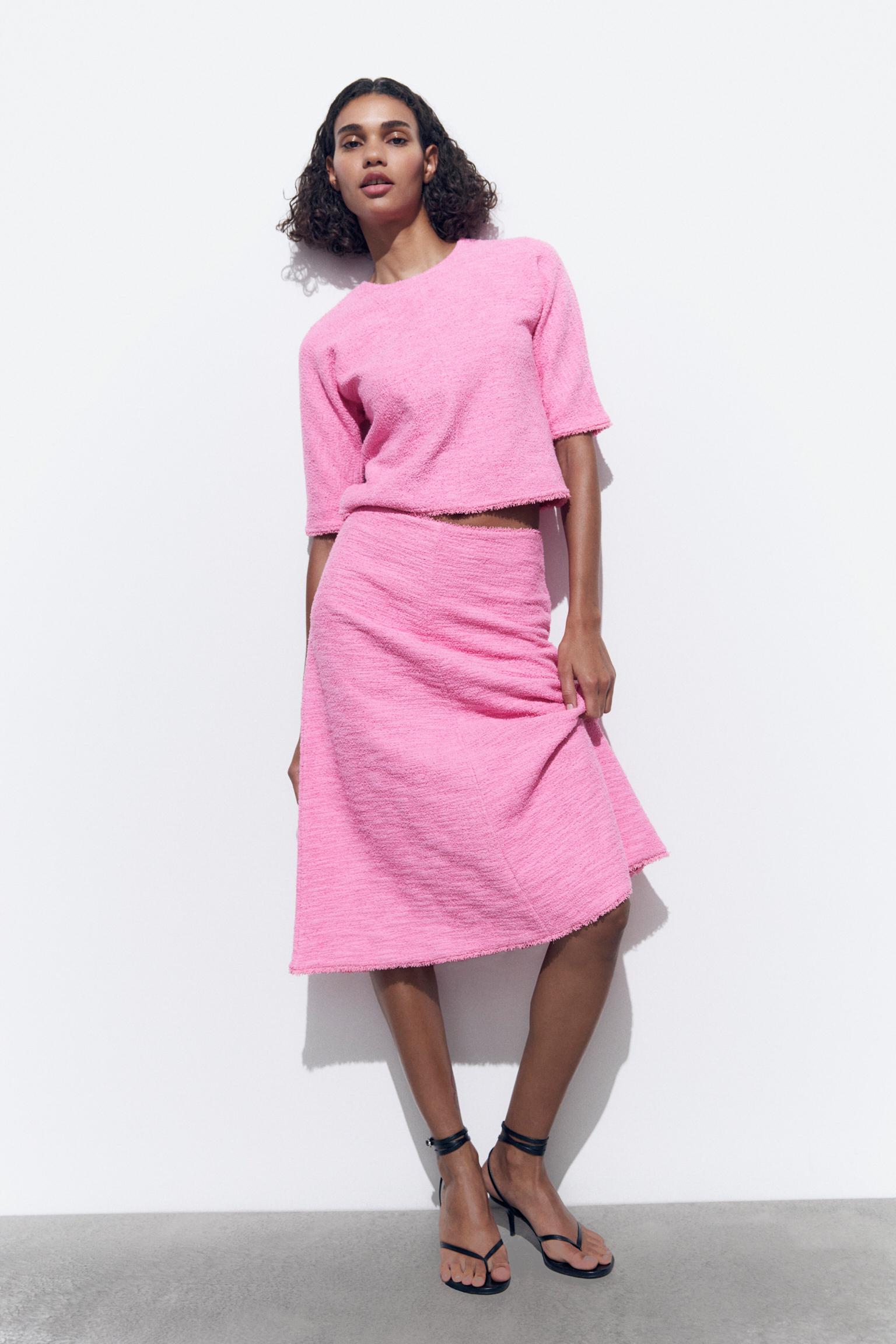 

ЮБКА МИДИ ИЗ ТЕКСТУРИРОВАННОГО ЖАККАРДА