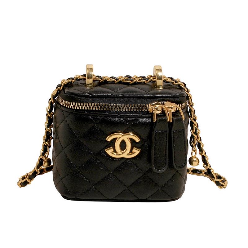 

Шикарная ретро квадратная сумка: Минималистичная кроссбоди большой вместимости для женщин