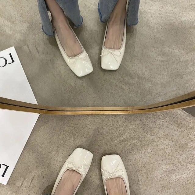 Women Flats Patent Leather Boat Shoes Bowtie Slip On Flat Shoes Woman Ballet Flats White Black Spring Autumn