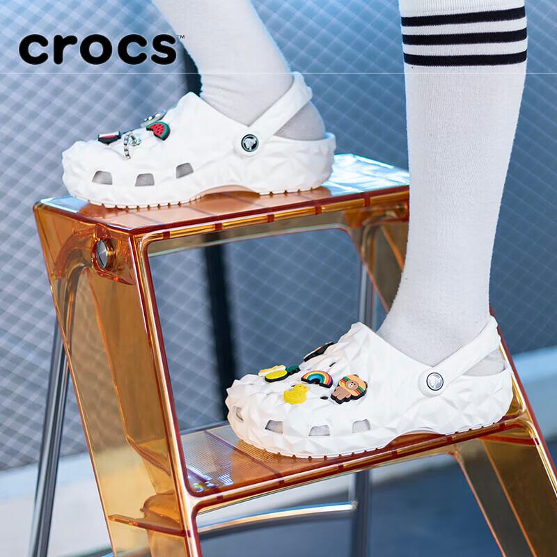 Классические сабо Crocs Дюриан M9W11