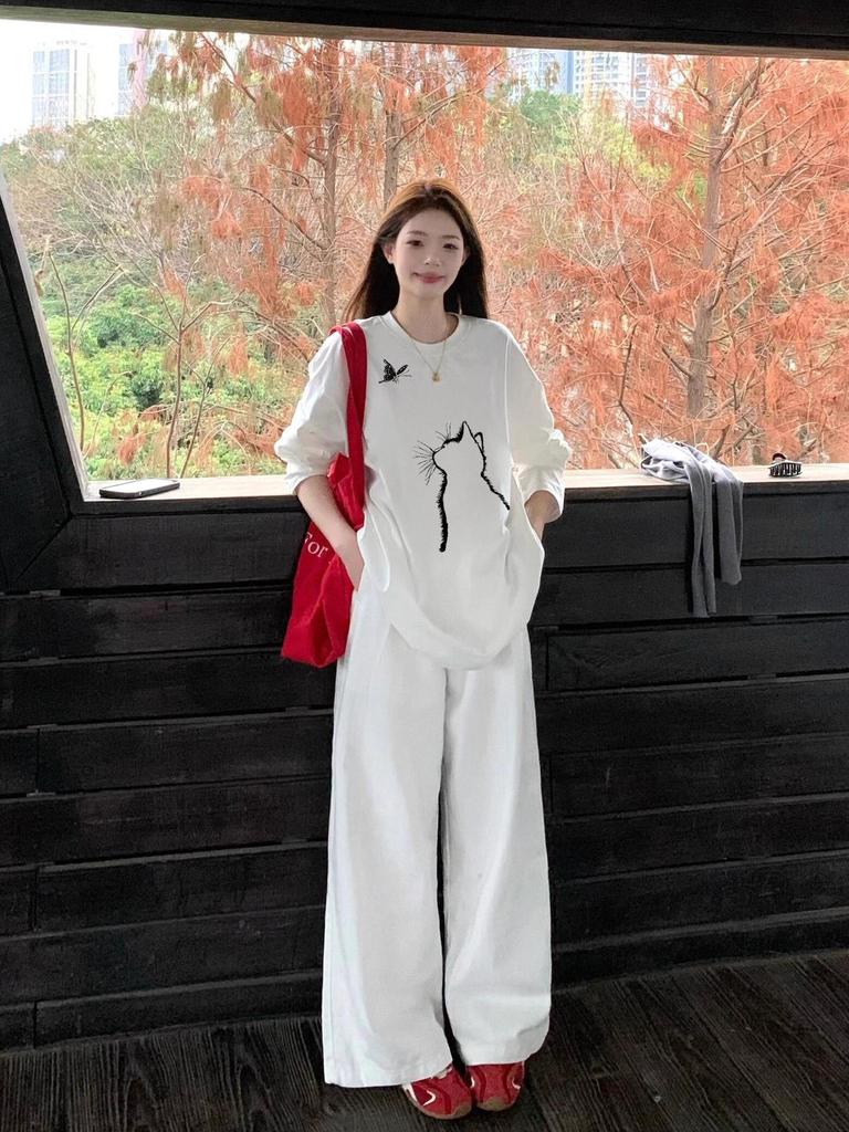 Plus Size Korean Style Oversized Women's T-shirt, Early Autumn/Winter Base Layer with Straight Shoulder Long Sleeves
