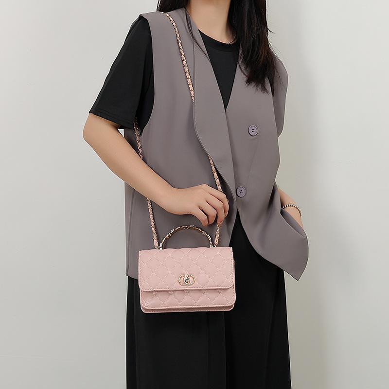 New Leather Niche High-end Classic Diamond Grid Hand-held Chain Shoulder Crossbody Fashionable Versatile Small Square Bag