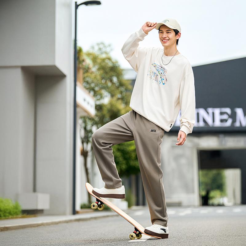 Anta Fashion Trend Loose Pullover Sweatshirt Unisex sweatshirt Warm-Sun-White Graffiti 972638701-8