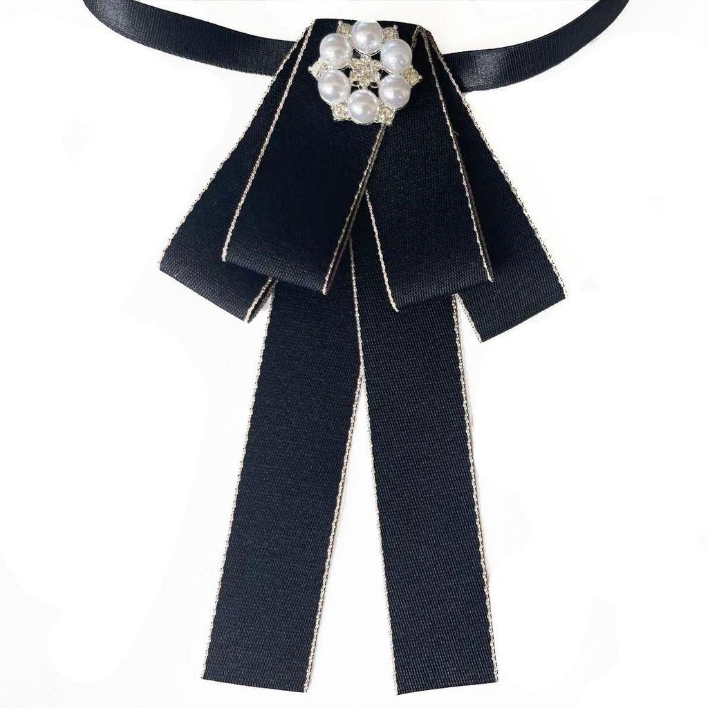 College Style Butterfly Bow Tie For Women With Silk Polyester Material For Graduation Photos